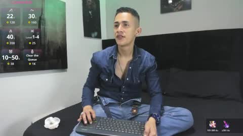 adam_walker_1 online show from 04.19.26