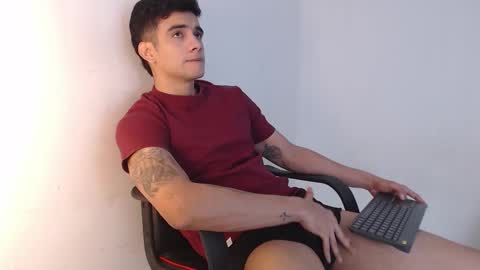 Snapshot of adama_soa chatting on 11.03.25 Hello guys excuse my absence I will be absent for several days for health reasons I hope you understand thank you very much. online show from 11.03.25