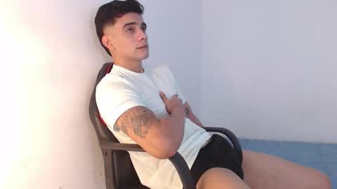 Snapshot of adama_soa chatting on 11.20.25 Hello guys excuse my absence I will be absent for several days for health reasons I hope you understand thank you very much. online show from 11.20.25