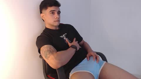 Snapshot of adama_soa chatting on 11.22.25 Hello guys excuse my absence I will be absent for several days for health reasons I hope you understand thank you very much. online show from 11.22.25