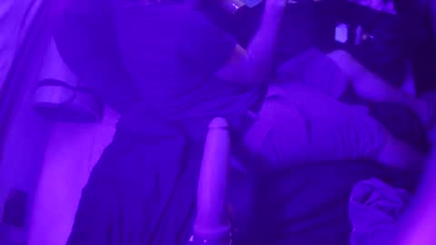 Snapshot of adamineve chatting on 01.29.25 adamineve online show from 01.29.25