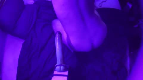 Snapshot of adamineve chatting on 02.20.25 adamineve online show from 02.20.25