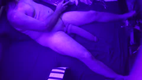 Snapshot of adamineve chatting on 03.10.25 adamineve online show from 03.10.25