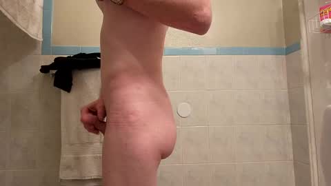 adamllamas online show from 02.04.25