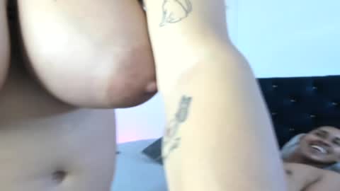 ADAMS Y NIKI online show from 12.17.24