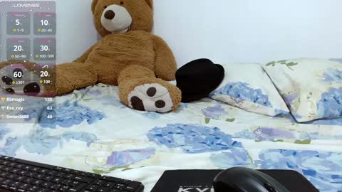 ADAMS Y NIKI online show from 01.23.25