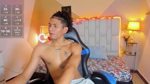 Snapshot of adan_oriol chatting on 01.08.26 Adan Oriol online show from 01.08.26