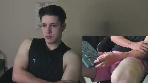 Snapshot of adan_rivas chatting on 06.14.26 adan online show from 06.14.26