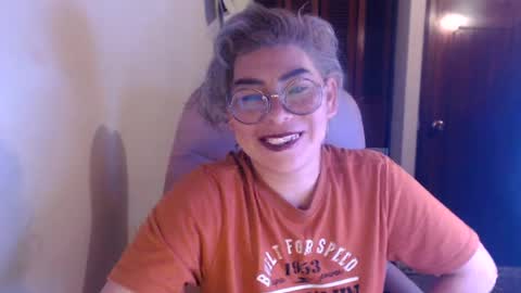 Snapshot of adan_romanoff chatting on 06.19.26 adan_romanoff online show from 06.19.26
