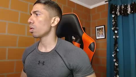 Adan Sin online show from 01.11.25