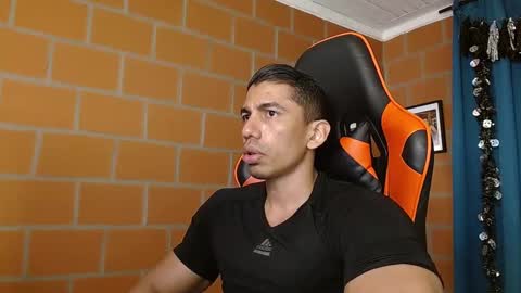 Adan Sin online show from 01.20.25