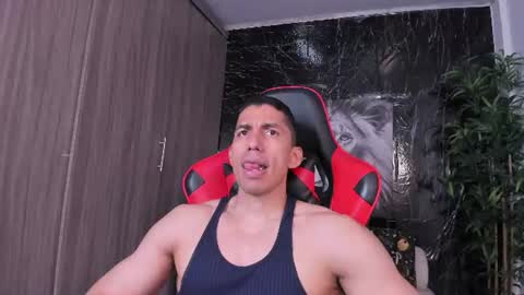 Adan Sin online show from 07.30.26