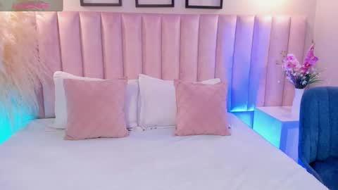 Snapshot of adara_carter_ chatting on 09.27.25 adara_carter_ online show from 09.27.25