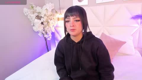 Snapshot of adara_carter_ chatting on 11.29.25 adara_carter_ online show from 11.29.25