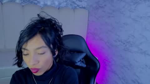 Snapshot of adarasuri_v chatting on 06.05.26 Hi Stream 1000pm to 600am online show from 06.05.26