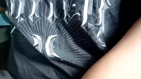 Snapshot of adarkvid420tj chatting on 10.13.25 adarkvid420tj online show from 10.13.25