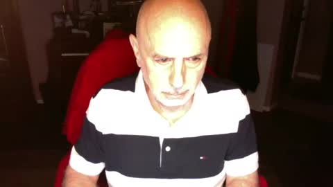 Snapshot of add_me_2 chatting on 11.23.25 add_me_2 online show from 11.23.25