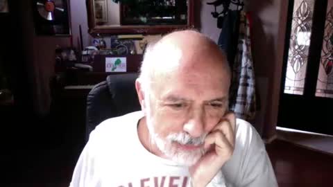 Snapshot of add_me_2 chatting on 02.19.26 add_me_2 online show from 02.19.26