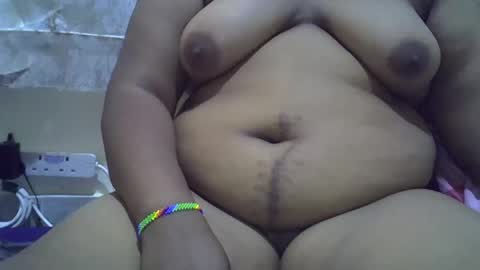 Snapshot of addicted_2_youu chatting on 01.15.26 addicted_2_youu online show from 01.15.26