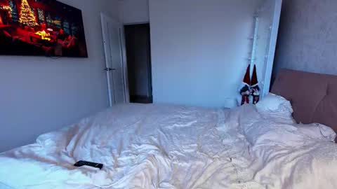 Snapshot of addictedsabi chatting on 12.14.25 Sabi online show from 12.14.25