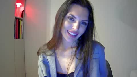 Snapshot of addisonadore chatting on 07.23.26 ADDISON online show from 07.23.26