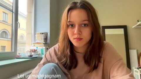 Snapshot of addy_moon chatting on 10.26.25 Addy online show from 10.26.25