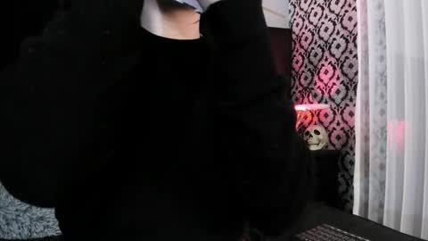 Ade  online show from 10.03.25