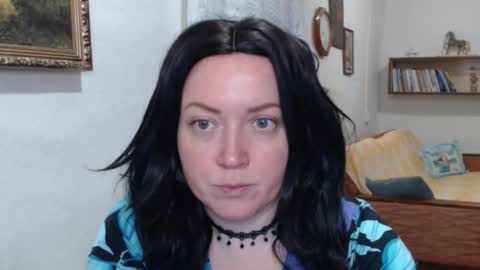 Adel online show from 12.20.25