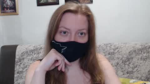 Snapshot of adel_redhead_ chatting on 03.04.26 Adel online show from 03.04.26