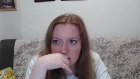 Snapshot of adel_redhead_ chatting on 03.11.26 Adel online show from 03.11.26