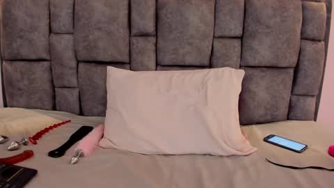 adela online show from 10.17.25