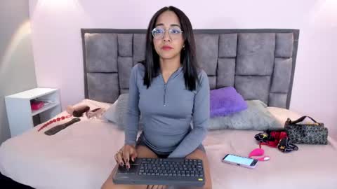 adela online show from 07.06.26