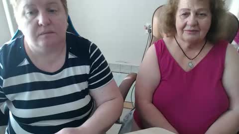 AdelAndSofia online show from 01.14.26