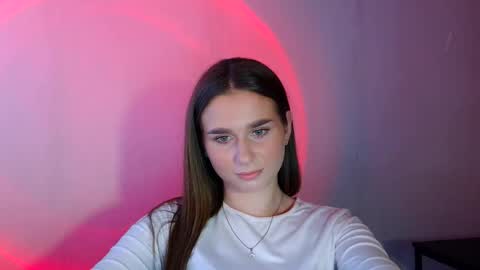 Adele Amore online show from 03.05.25