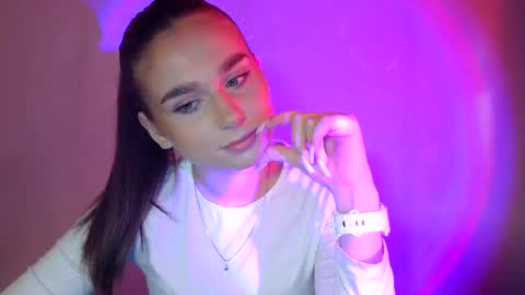 Adele Amore online show from 03.08.25