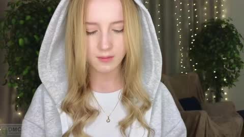 Adele online show from 02.17.25