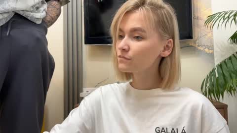 Adele Nick online show from 11.02.25