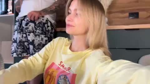 Snapshot of adele_nick2202 chatting on 06.10.26 Adele Nick online show from 06.10.26