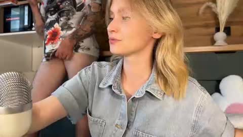 Snapshot of adele_nick2202 chatting on 06.18.26 Adele Nick online show from 06.18.26