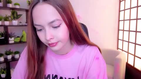 Snapshot of adele_softly chatting on 09.20.25 You can call me Adele online show from 09.20.25