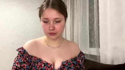 Snapshot of adele_veli chatting on 01.07.25 adele_veli online show from 01.07.25