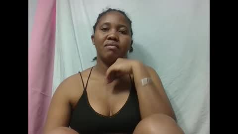 Snapshot of adelealy chatting on 10.24.25 adelealy online show from 10.24.25