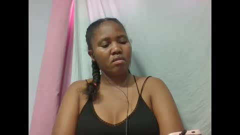 Snapshot of adelealy chatting on 10.30.25 adelealy online show from 10.30.25