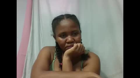 Snapshot of adelealy chatting on 11.02.25 adelealy online show from 11.02.25