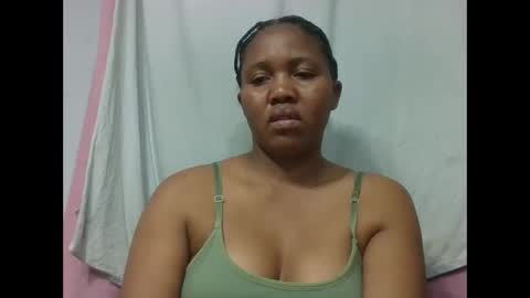 Snapshot of adelealy chatting on 11.06.25 adelealy online show from 11.06.25