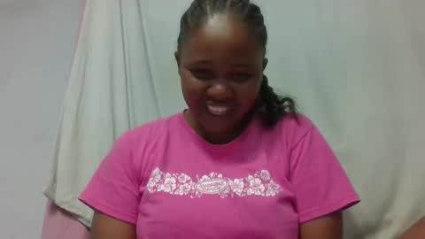 Snapshot of adelealy chatting on 01.06.26 adelealy online show from 01.06.26