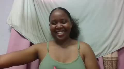 Snapshot of adelealy chatting on 01.18.26 adelealy online show from 01.18.26