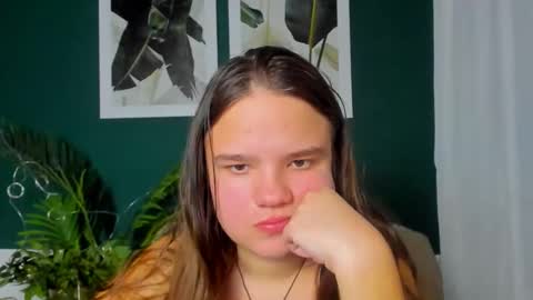 Snapshot of adelecruzz chatting on 02.21.26 adelecruzz online show from 02.21.26