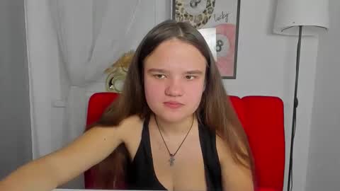 Snapshot of adelecruzz chatting on 02.23.26 adelecruzz online show from 02.23.26