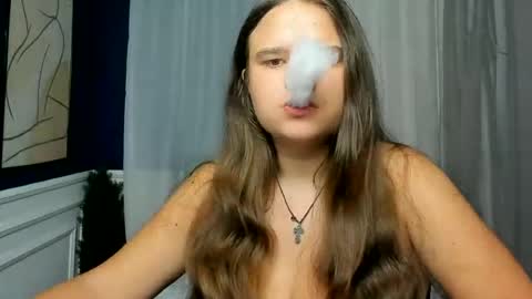 Snapshot of adelecruzz chatting on 06.19.26 adelecruzz online show from 06.19.26